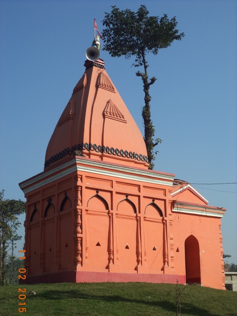 Side elevation and sculpted niches of the temple exterior